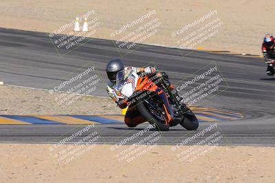media/Dec-15-2023-Apex Assassins (Fri) [[91f19fb1c7]]/Trackday 1/Session 3 (Turn 8 Entry)/